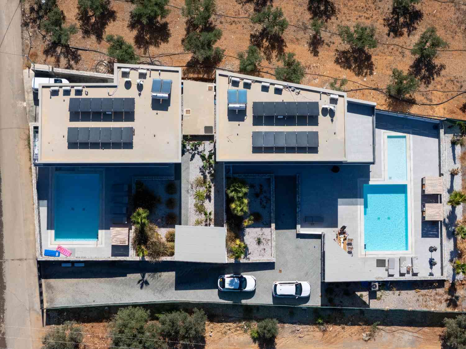 DJI_20251012122103_0155_D